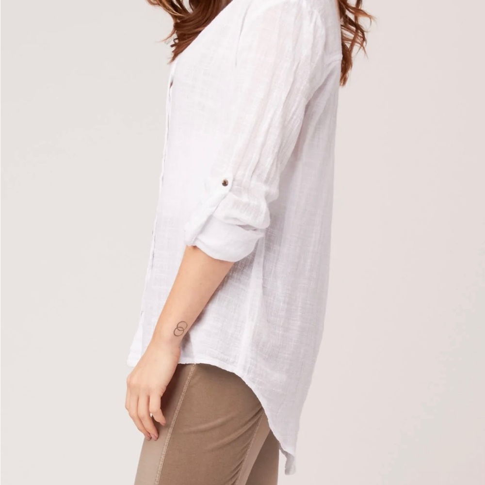 XCVI High Low Button Down Blouse 100% Cotton Size Medium